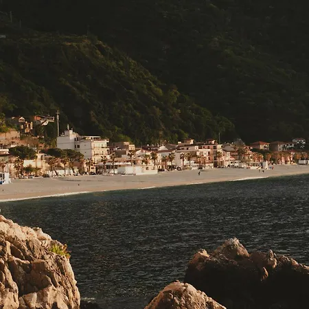 La Balza Di 4* Scilla